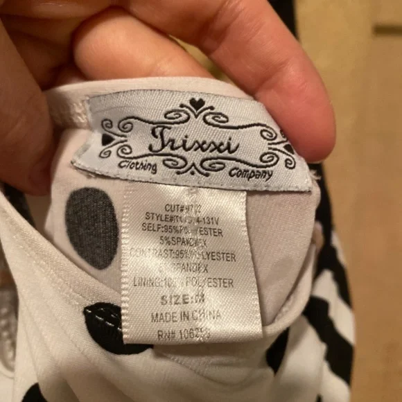 Trisesci clothing company blouse medium - Picture 3 of 4